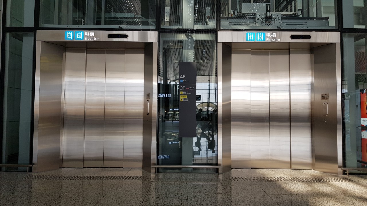 CỬA TẦNG THANG MÁY INOX LUXURY