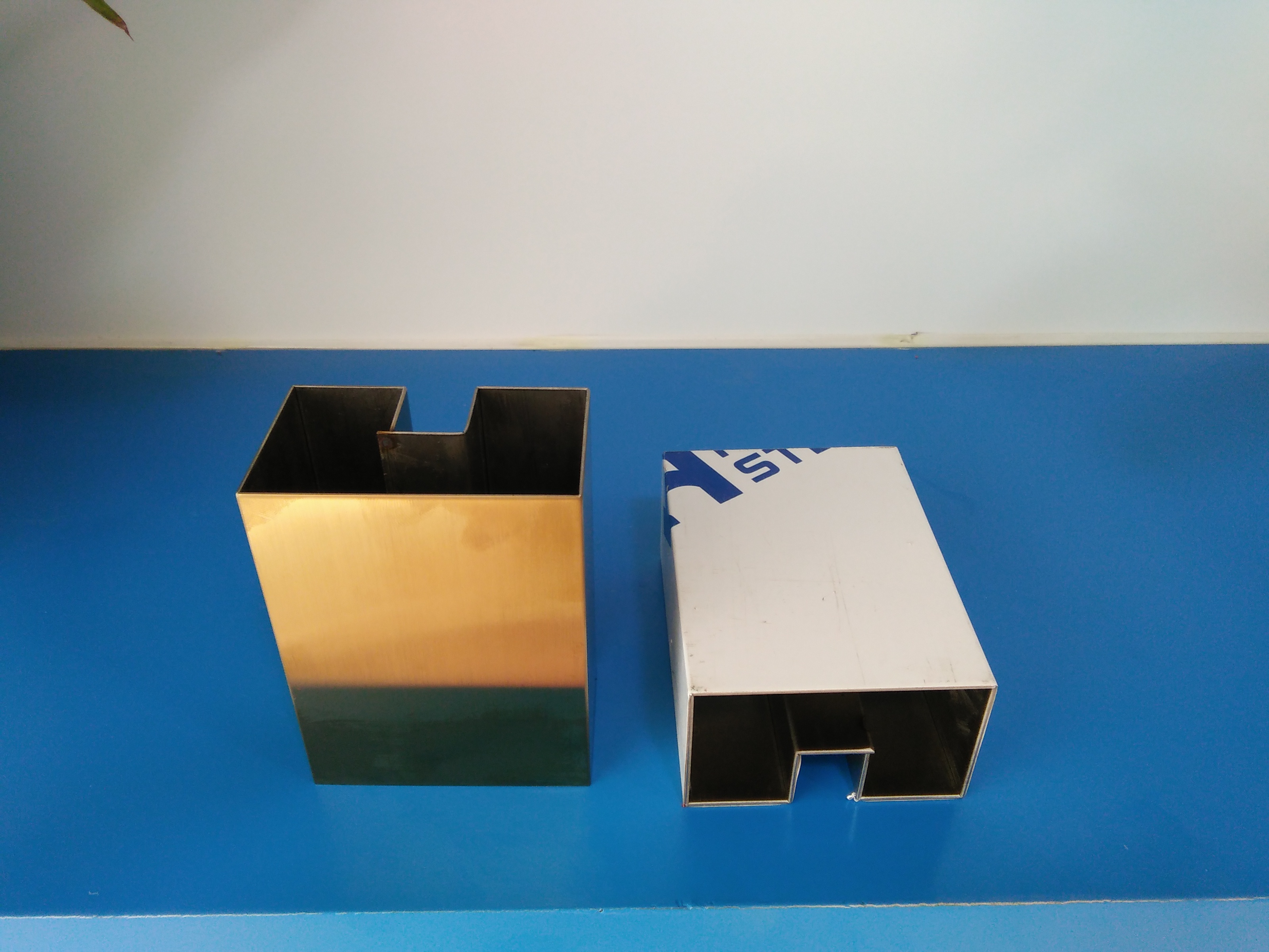 Thanh định hình inox